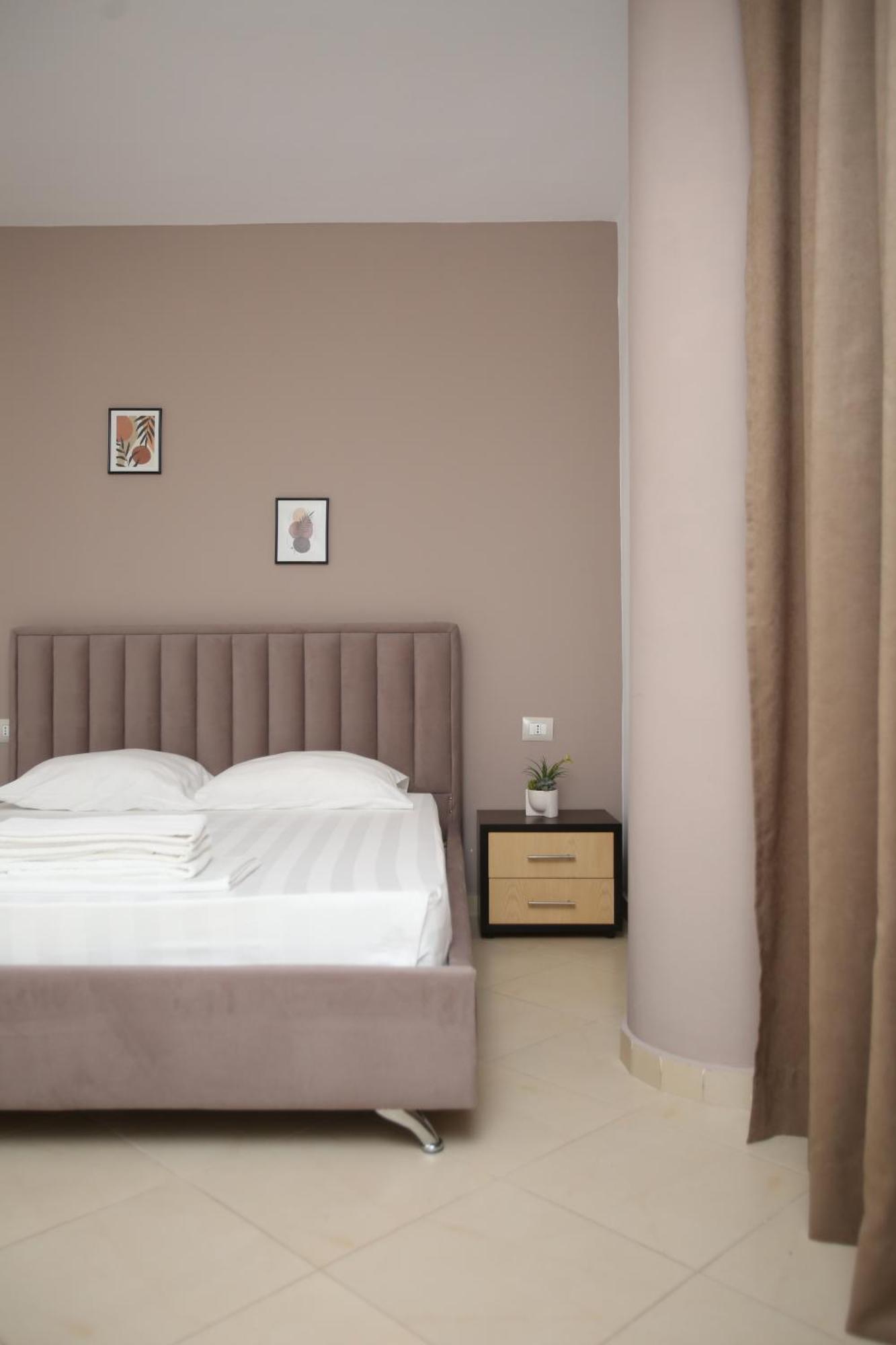 Tekb Rooms & Apartments Vlorë Exterior foto
